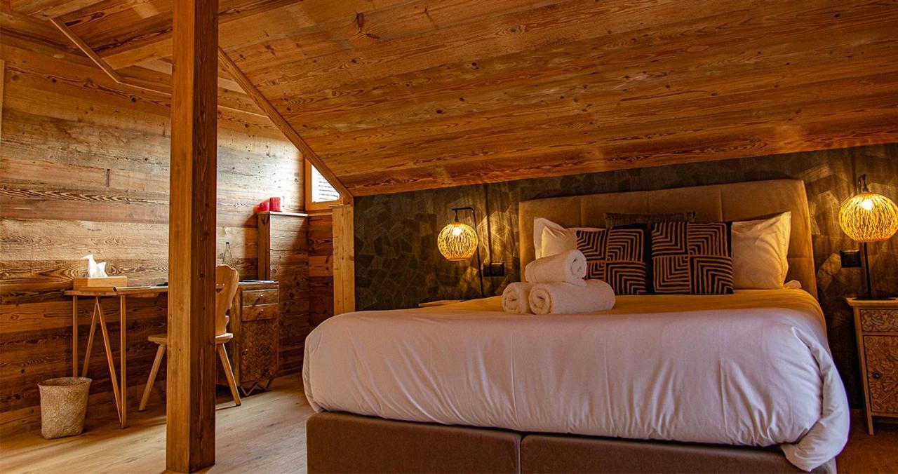 Le Vieux Hotel *